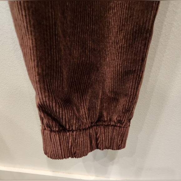Banana Republic Slim Corduroy Utility Pant, Brown, Size US 6 - Picture 4 of 6